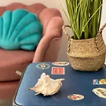 Seaside Seashell Suite