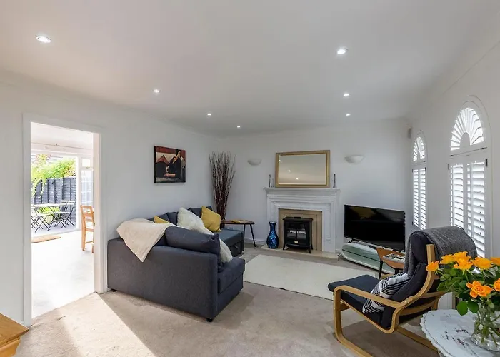Millbrook Mews