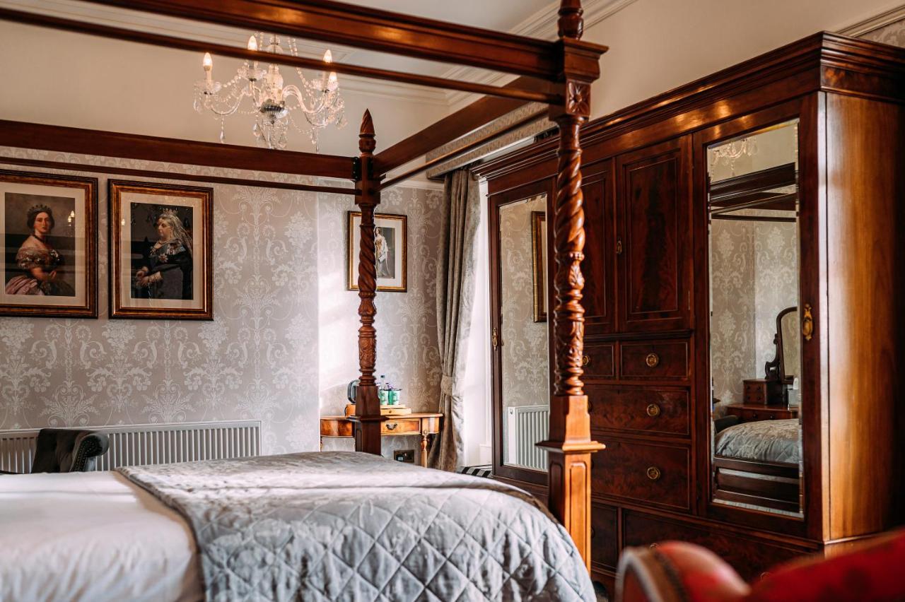 Inn The Queens Lytham St Annes
