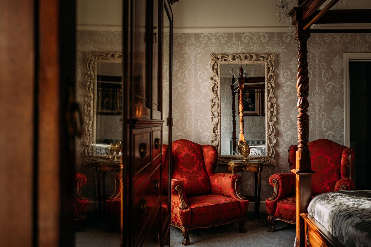 Inn The Queens 3*