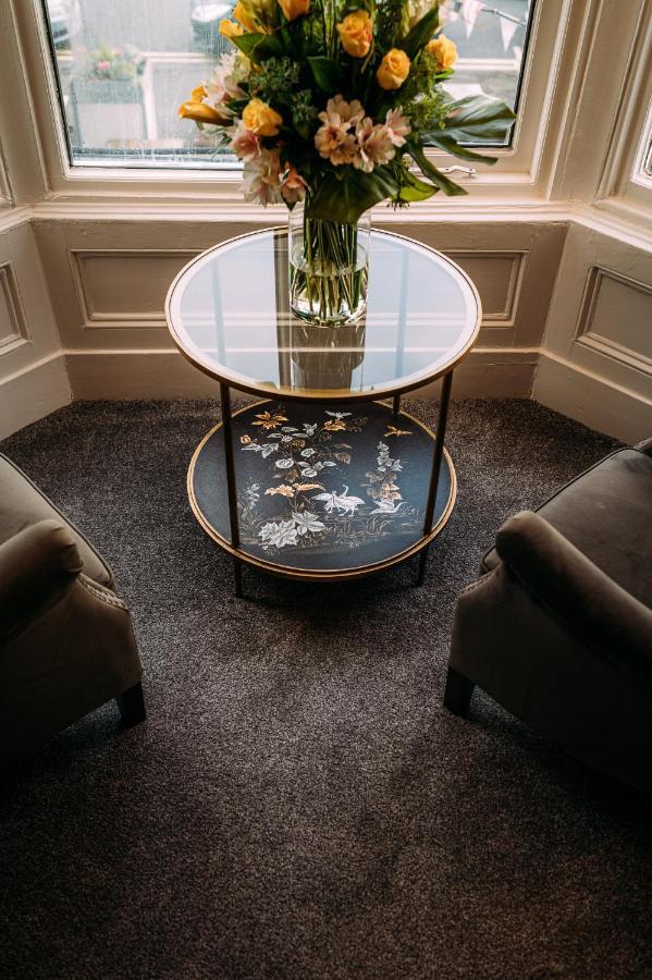 The Queens Inn 3*
