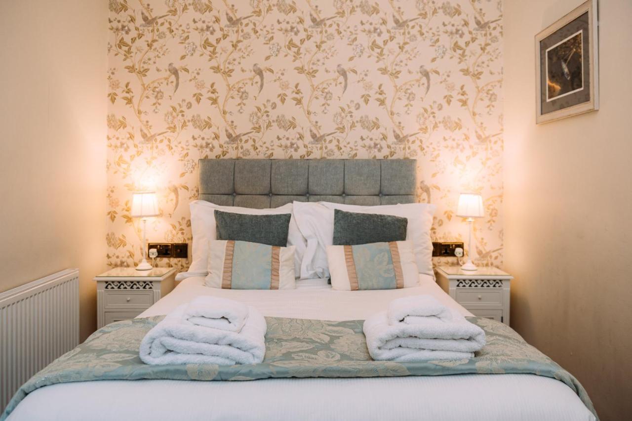 The Queens 3* Lytham St Annes