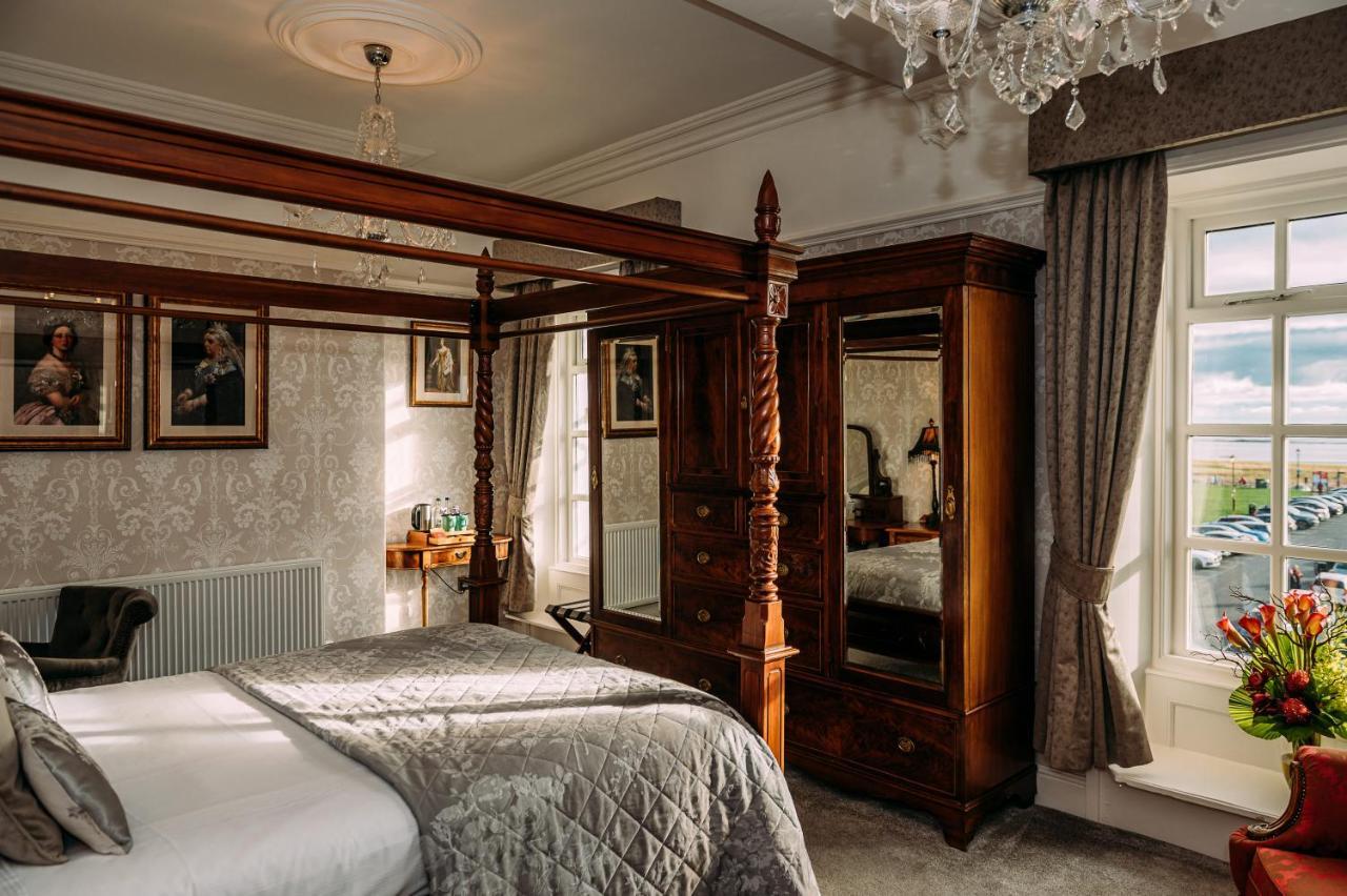 Inn The Queens