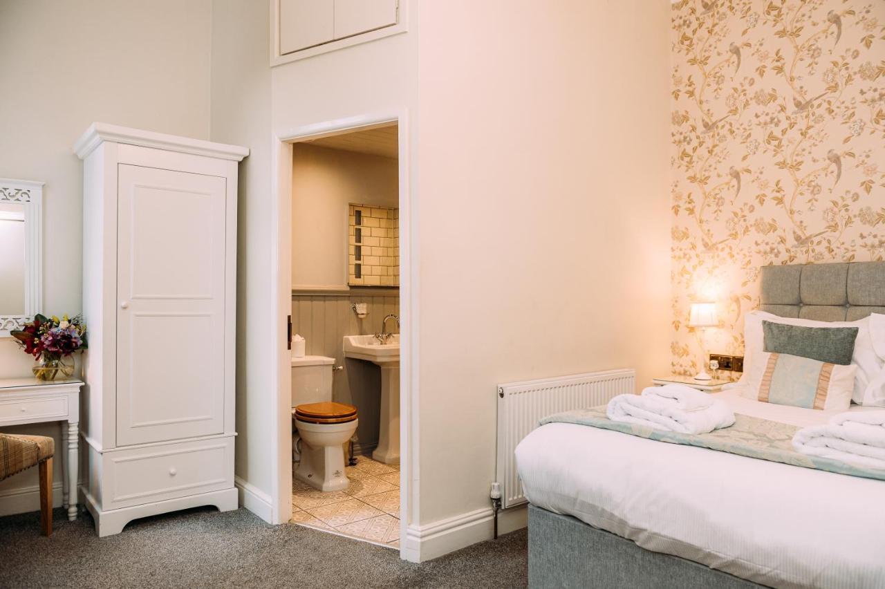 Inn The Queens Lytham St Annes