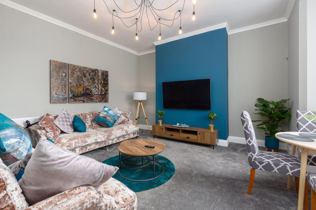Apartment Ashton Mews With Free Parking *