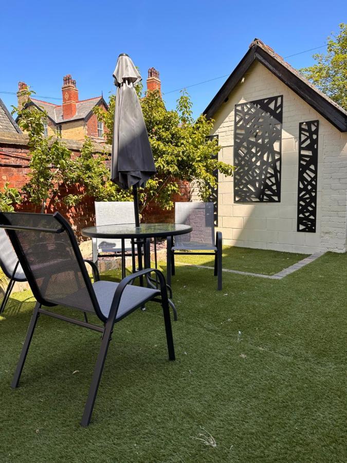 Ashton Mews With Free Parking Apartment *