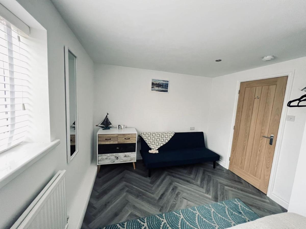 The Dunes, Apartment *
