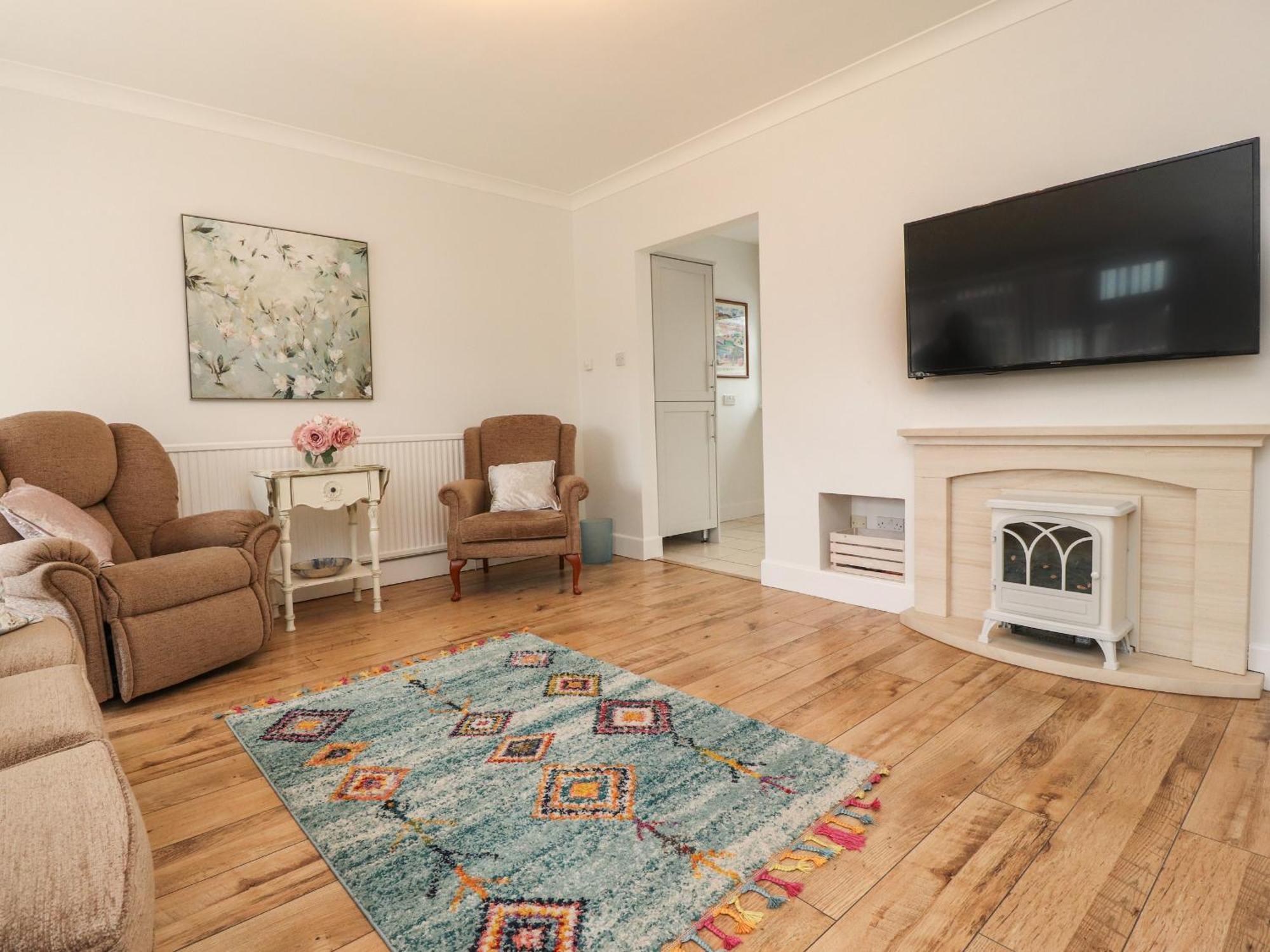14 Berwick Road * Lytham St Annes