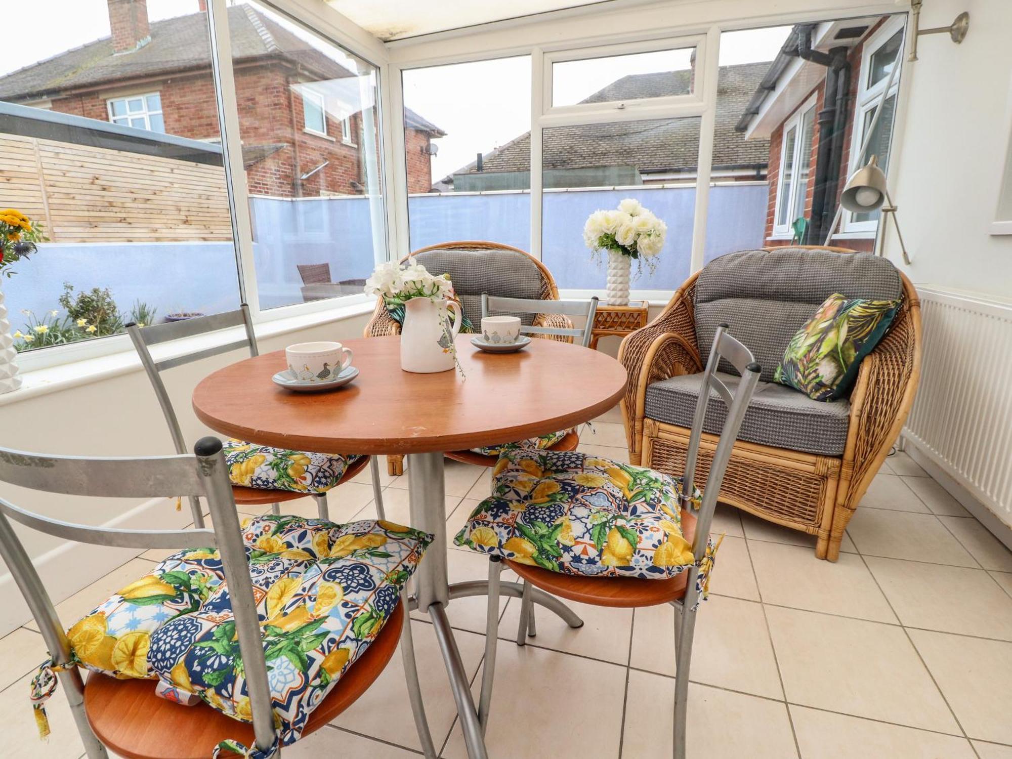 14 Berwick Road *