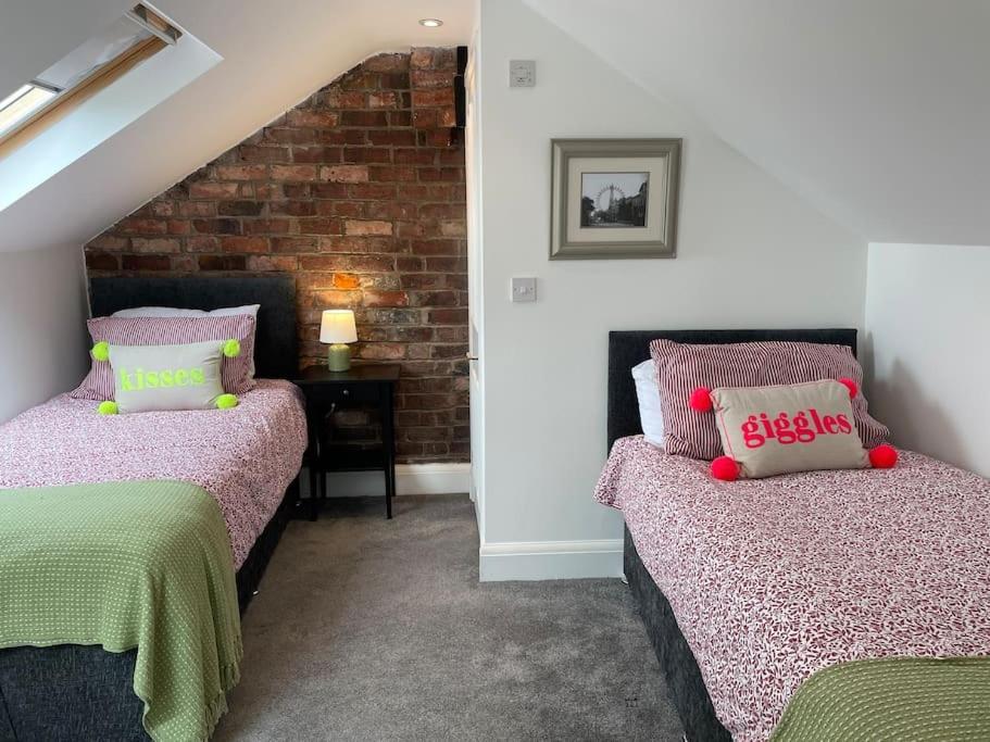 Fabulous Coastal Maisonette - Great Views * Lytham St Annes