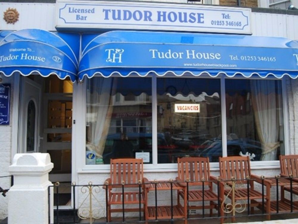 Tudor House Guest house 3*