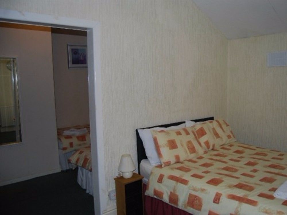 Tudor House Guest house Lytham St Annes