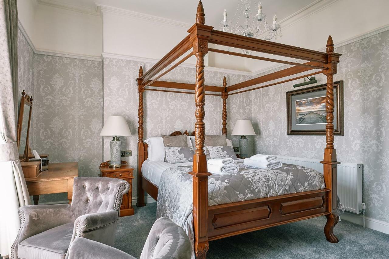 The Queens Inn 3*