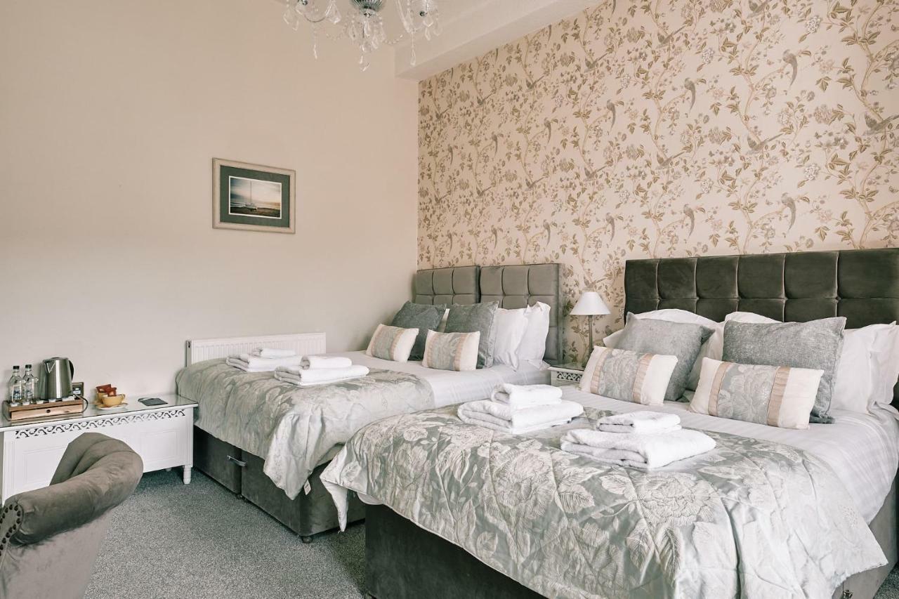 The Queens 3* Lytham St Annes