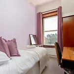 Heyhouses Holiday Residences - Ansdell Apartment