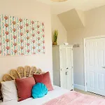 Seaside Seashell Suite