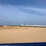 Beach Front Apartment With Free Parking, St Annes