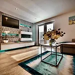 Sandpearl Suite Apartments