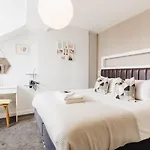 Design Suites Lytham