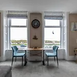 Beach View - Amazing Sea Views