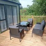 Lake View Lodge