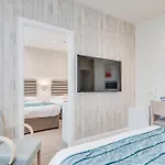 St Ives Hotel
