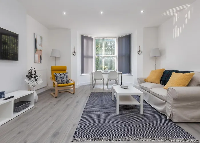 Charles Alexander Short Stay - Lytham St Annes Apartments