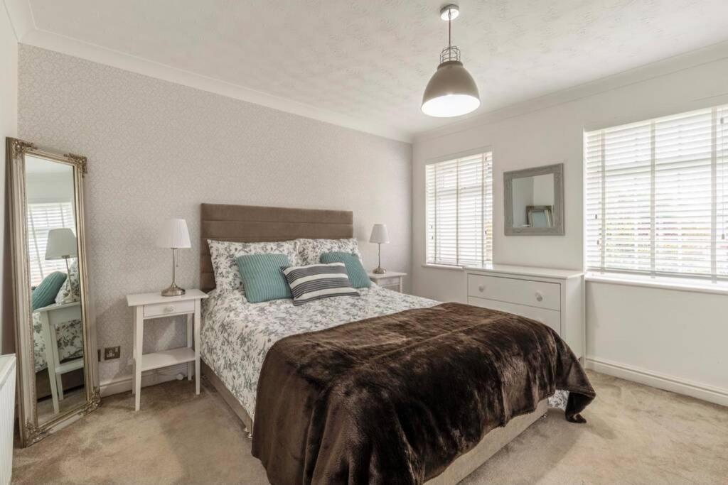 Holiday home A Cheerful Three Bedroom House In Leafy Lytham