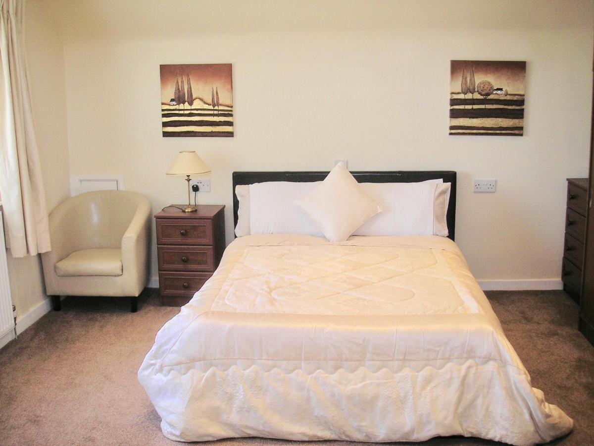 24 Elmhurst Road * Lytham St Annes