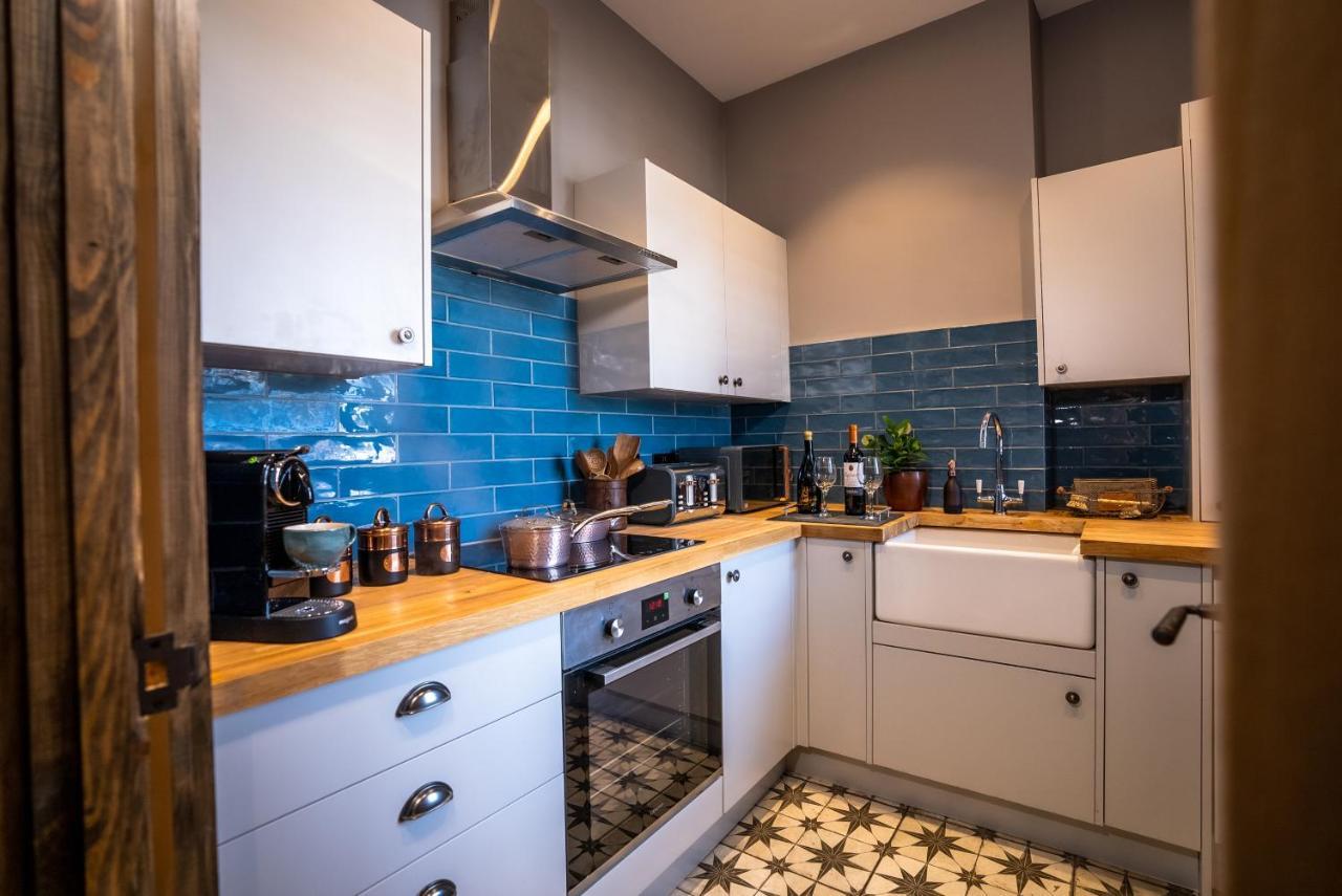 Newly Refurbished, Apt With Free Parking * Lytham St Annes