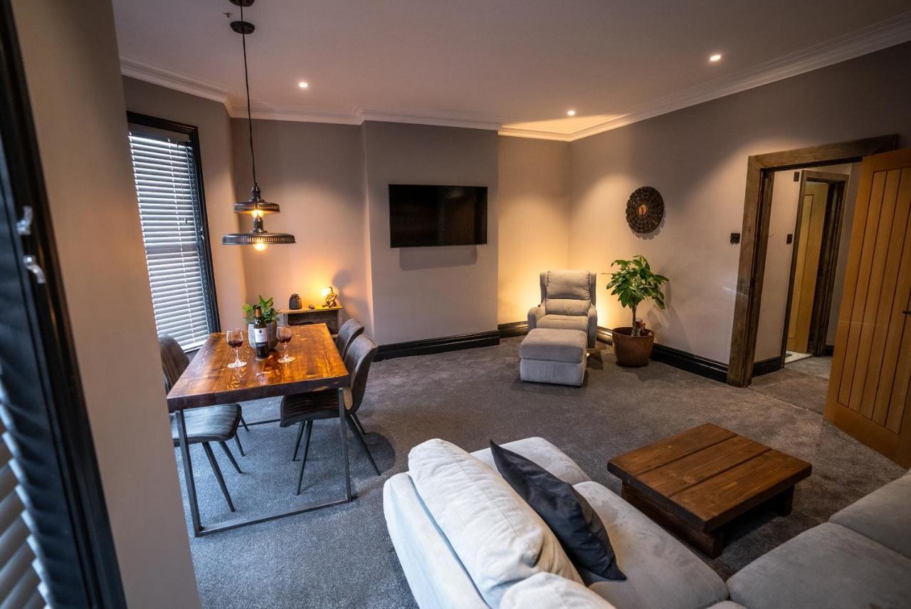 Apartment Newly Refurbished, Apt With Free Parking Lytham St Annes