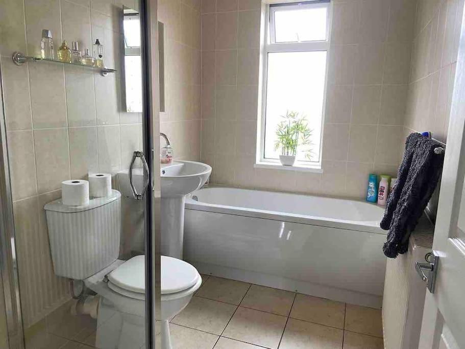 Holiday home 2 Bed Sleeps 6 Beach Retreat St Annes On Sea