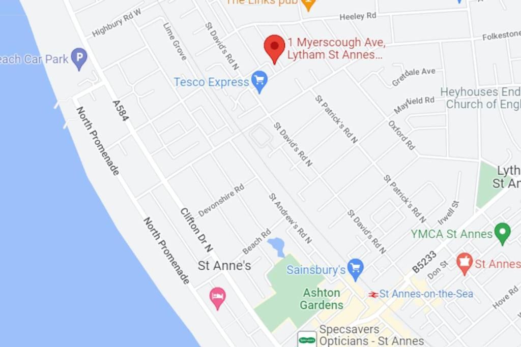 Holiday home 2 Bed Sleeps 6 Beach Retreat St Annes On Sea *