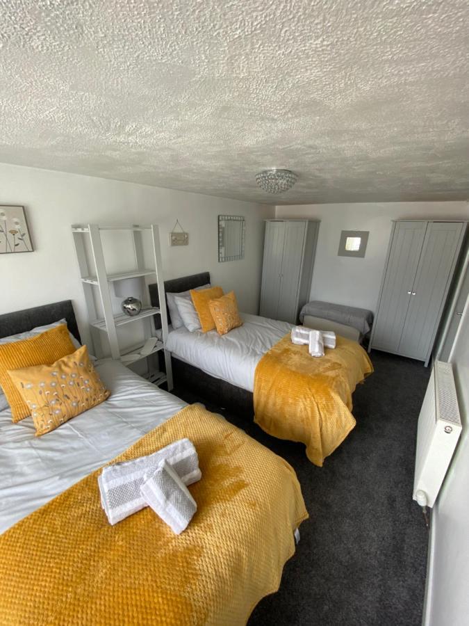 The Bungalow A Tranquil 3 Bedroom Close To Beach Holiday home *