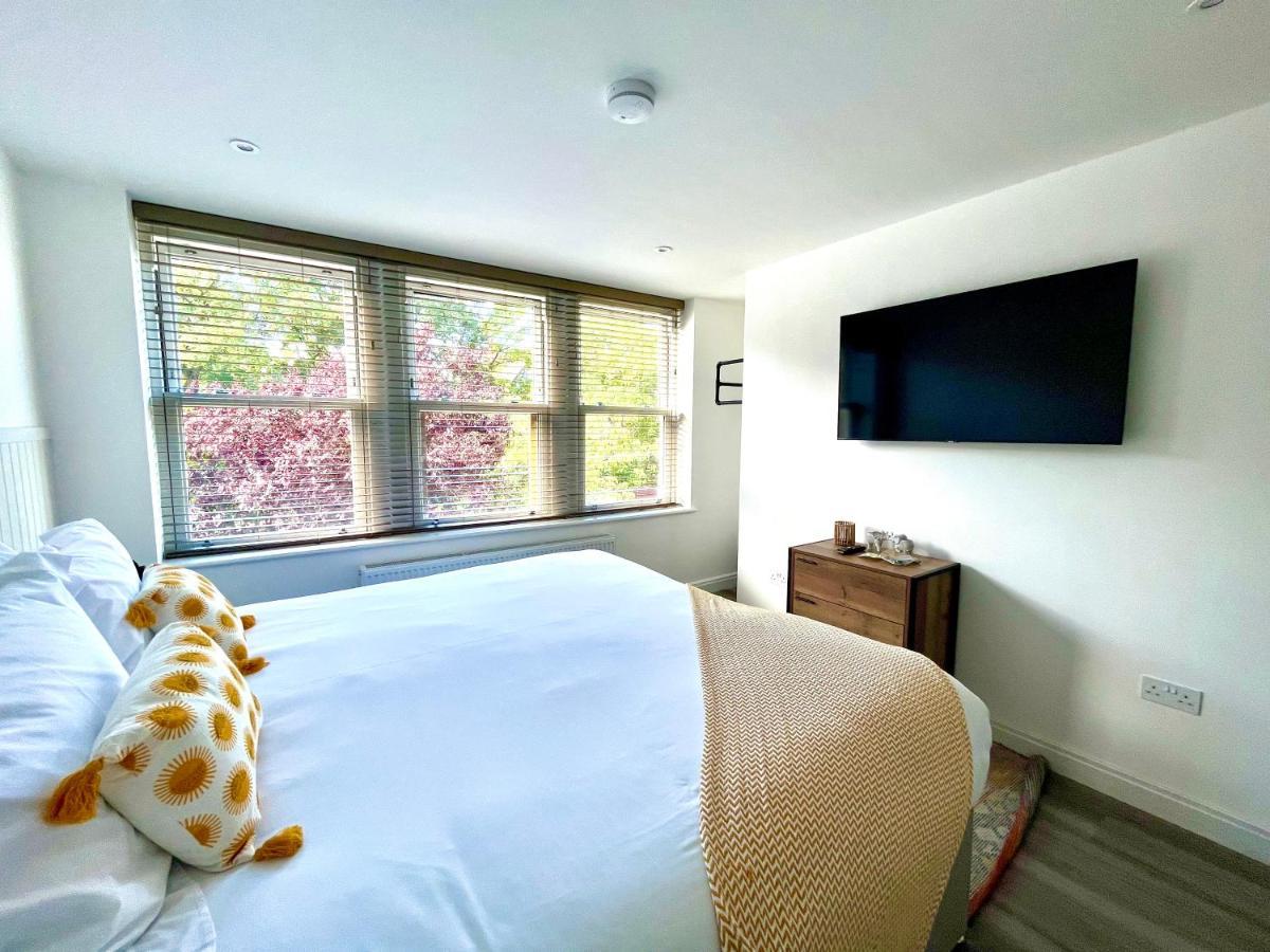 Mode St Annes Aparthotel 4*