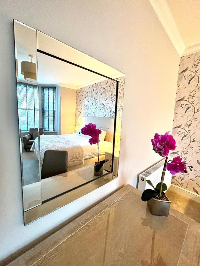 Mode St Annes Aparthotel 4*