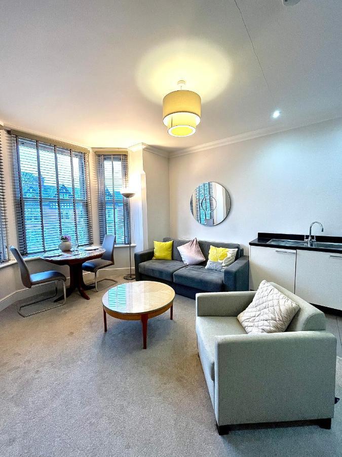 Mode St Annes Aparthotel