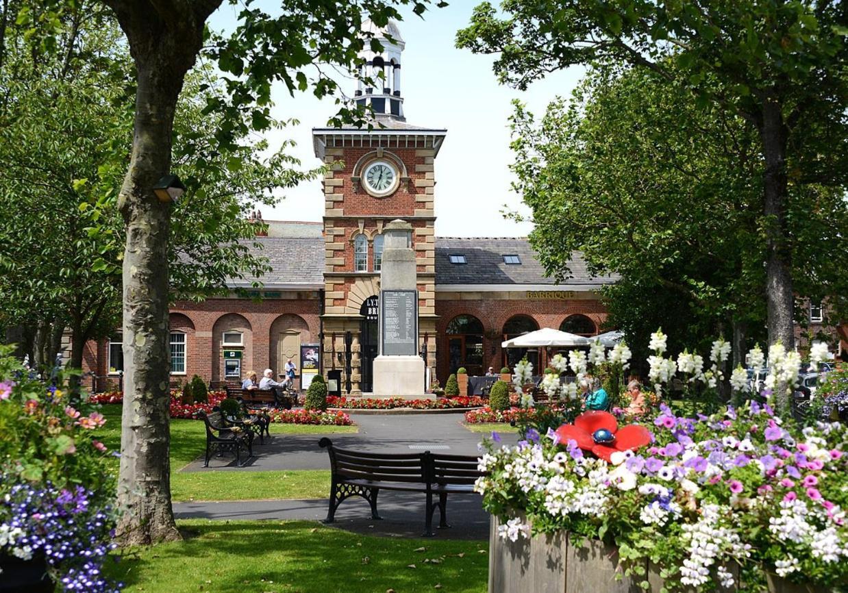 Pippin Lytham *
