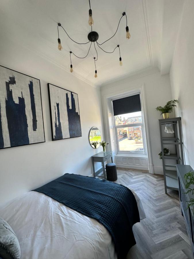 No 3 ,luxury 2 Bed 1st Floor With Free Parking,lytham St Annes