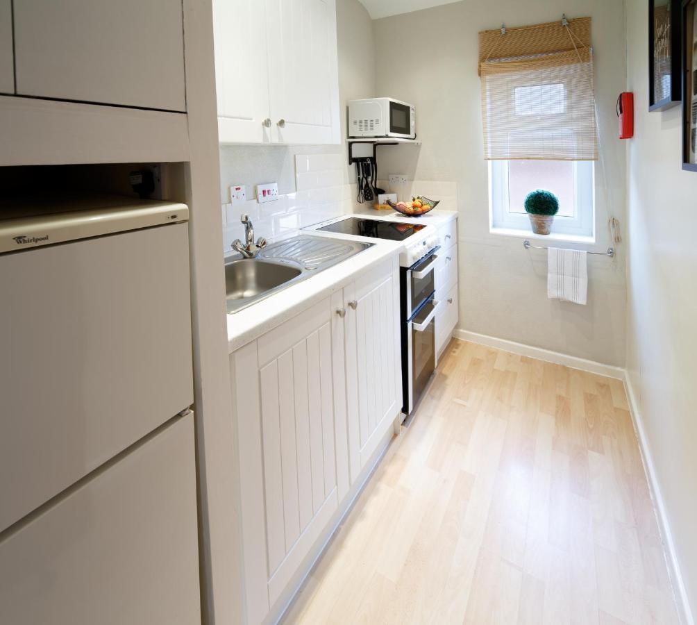 Mode - The Old School House Apartment