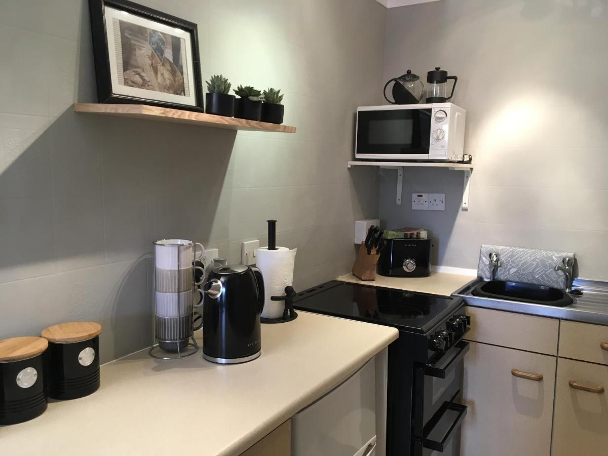 Mode - The Old School House Apartment *