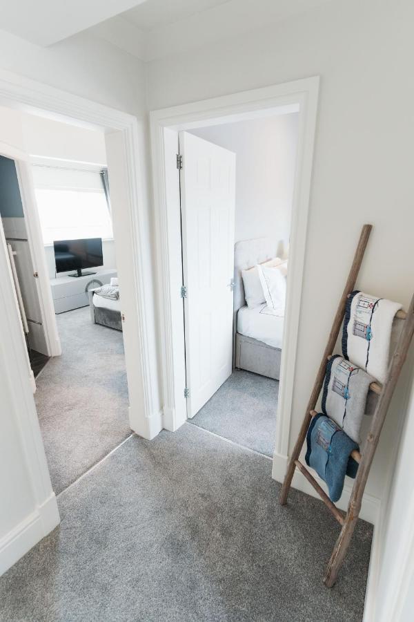 Birkby Escape * Lytham St Annes