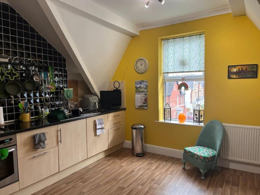 Cosy & Calm Escape By The Sea Lytham St Annes