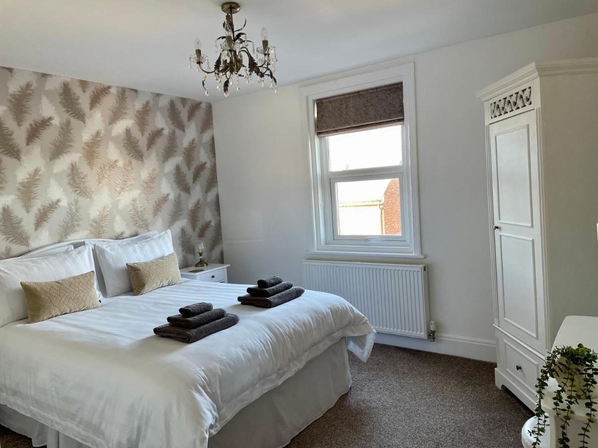 Apartment 33 Lytham