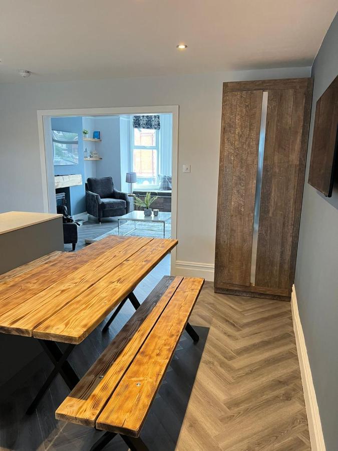 The Dunes, Apartment *