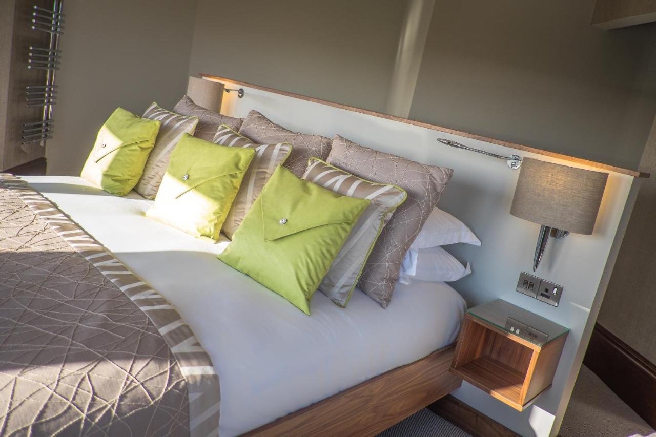 Hotel The Grand 4*