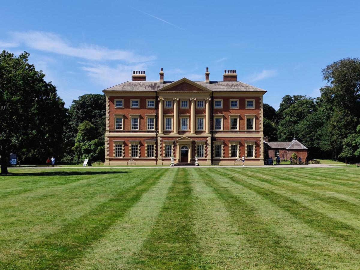Lytham Hall Gate House Holiday home *