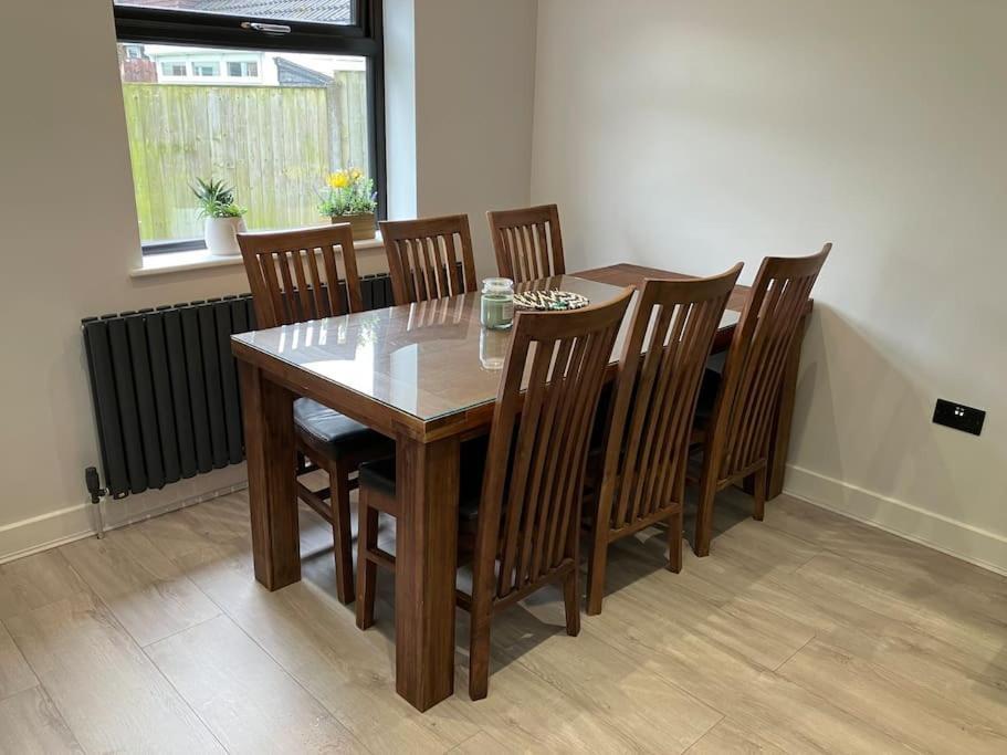 Newly Renovated, Modern - Quiet Location Holiday home *