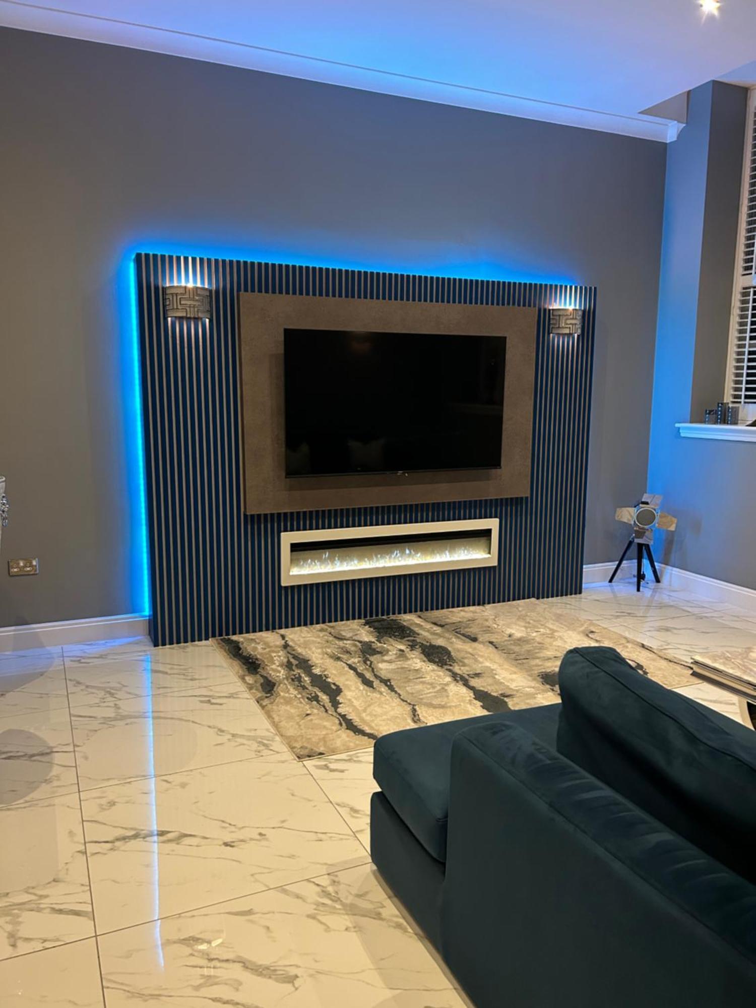 Luxury Apartment *