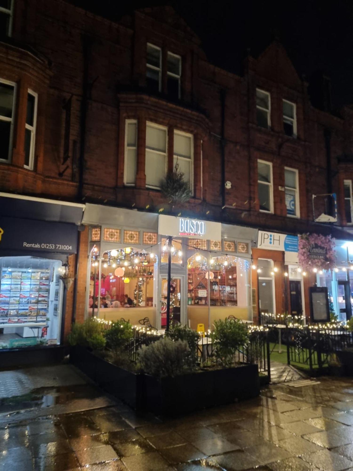 Windmill House Lytham * Lytham St Annes